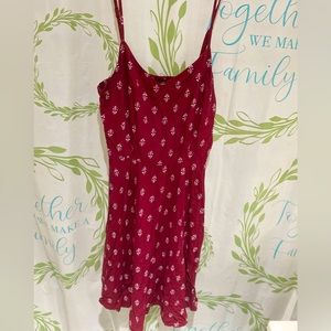 Red printed cami dress flare at waist and scrunched back